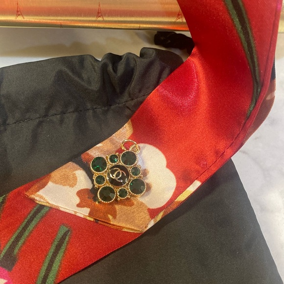 Chanel CC Charm, Chanel Dust Bag and Unbranded Twilly - Picture 5 of 10